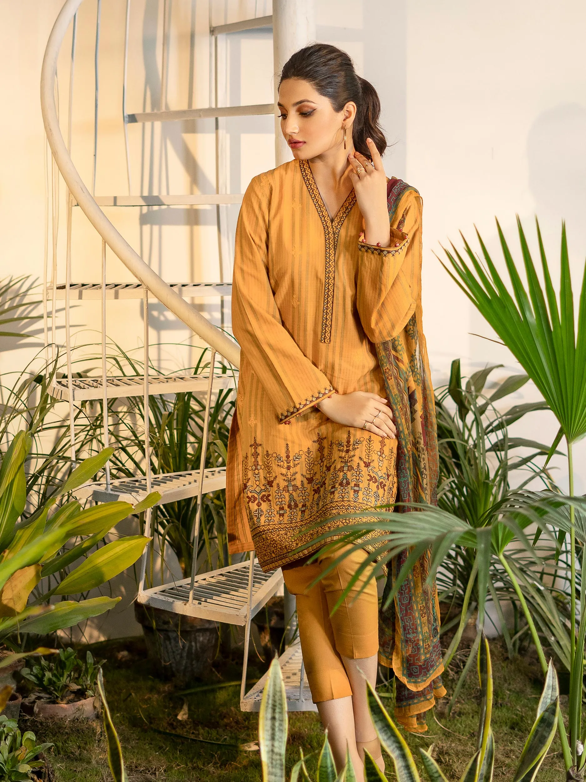 2 Piece Embroidered Khaadi Suit