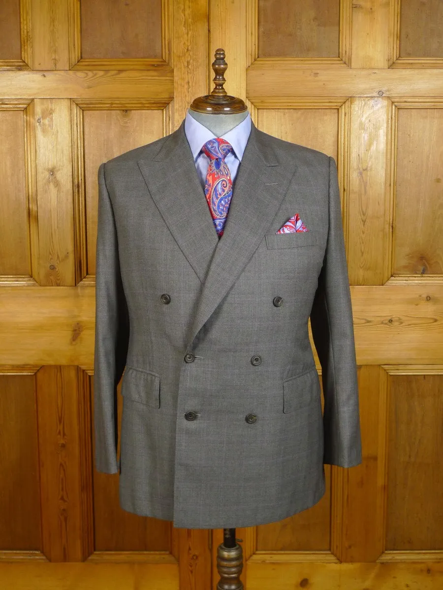 23/0825 immaculate 2009 henry rose savile row bespoke grey check 3-piece loro piana cashmere & silk suit 40-41 short to regular