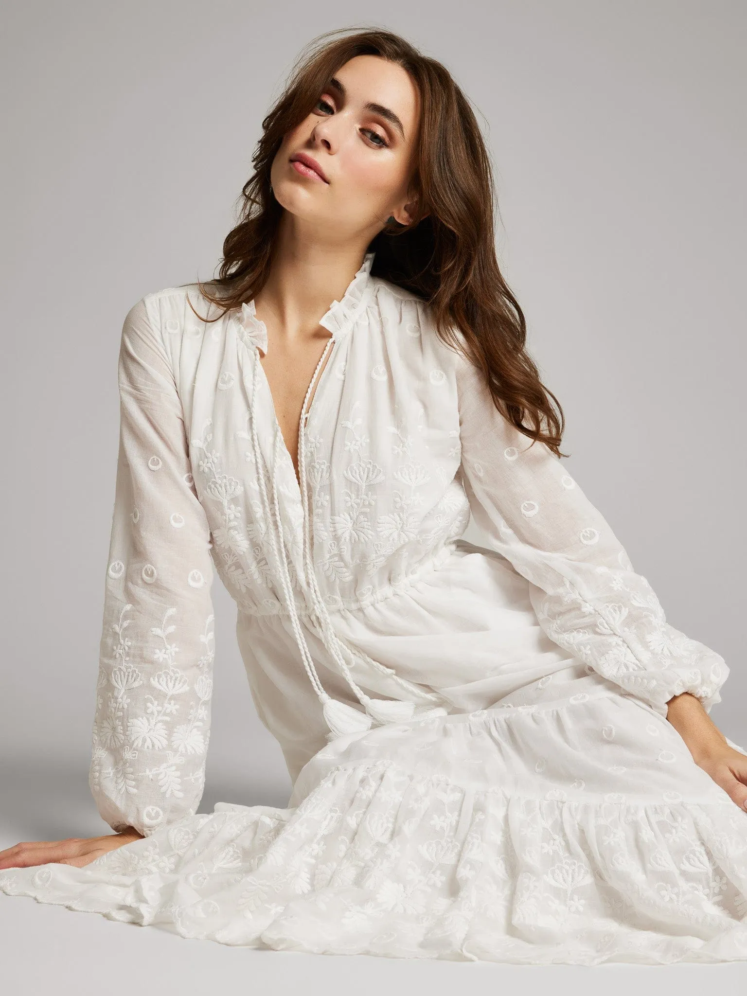 Astrid Dress in White Petal Embroidery