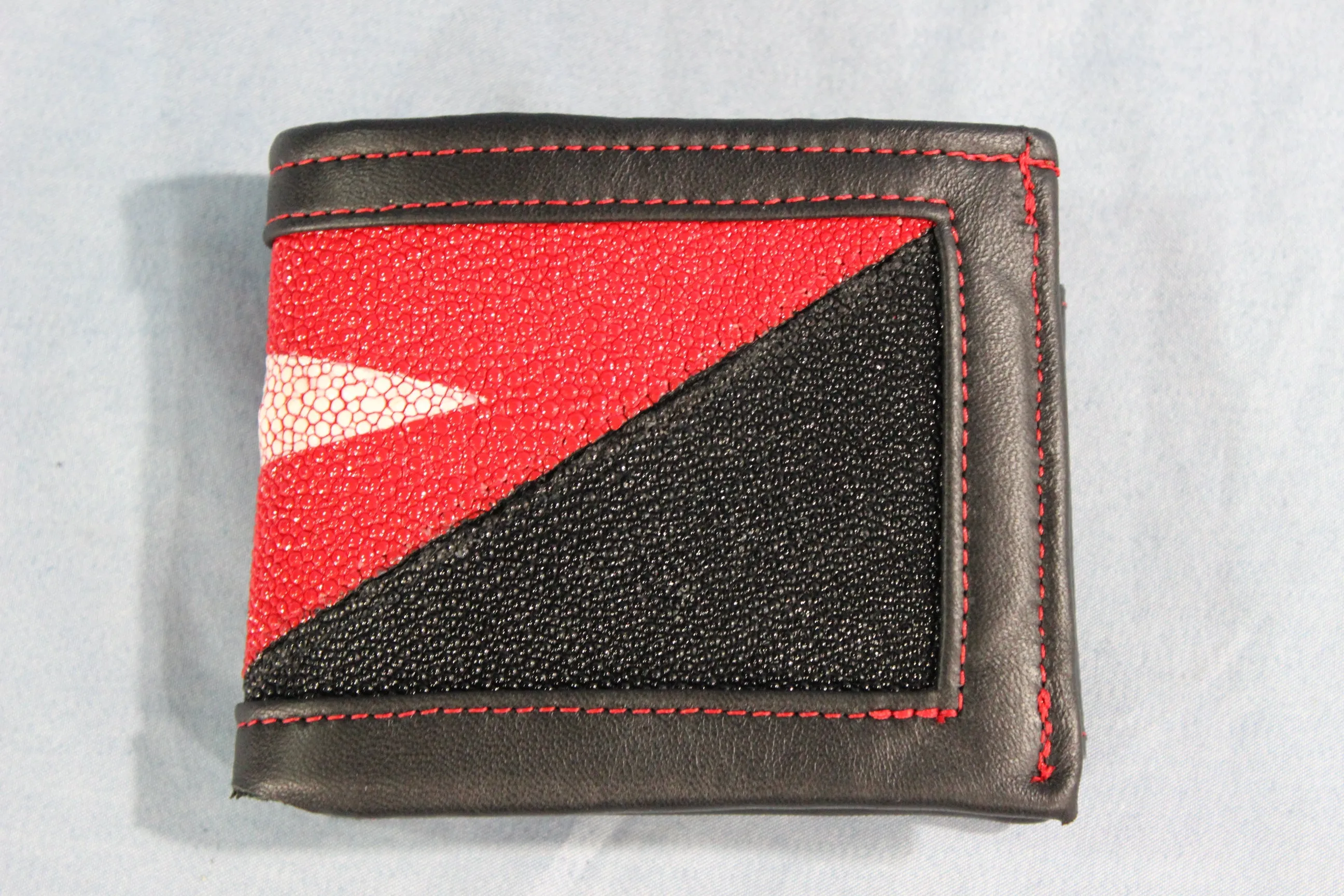 Bi-fold Red & Black Stingray Wallet