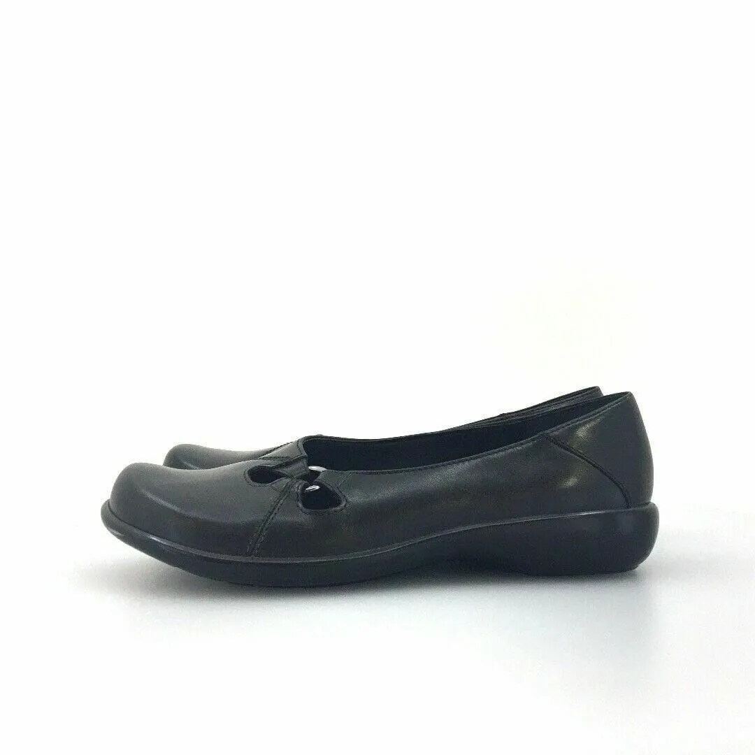 Clarks Womens Size 6M Black Shoes Casual Slip On Leather Round Toe Comfort