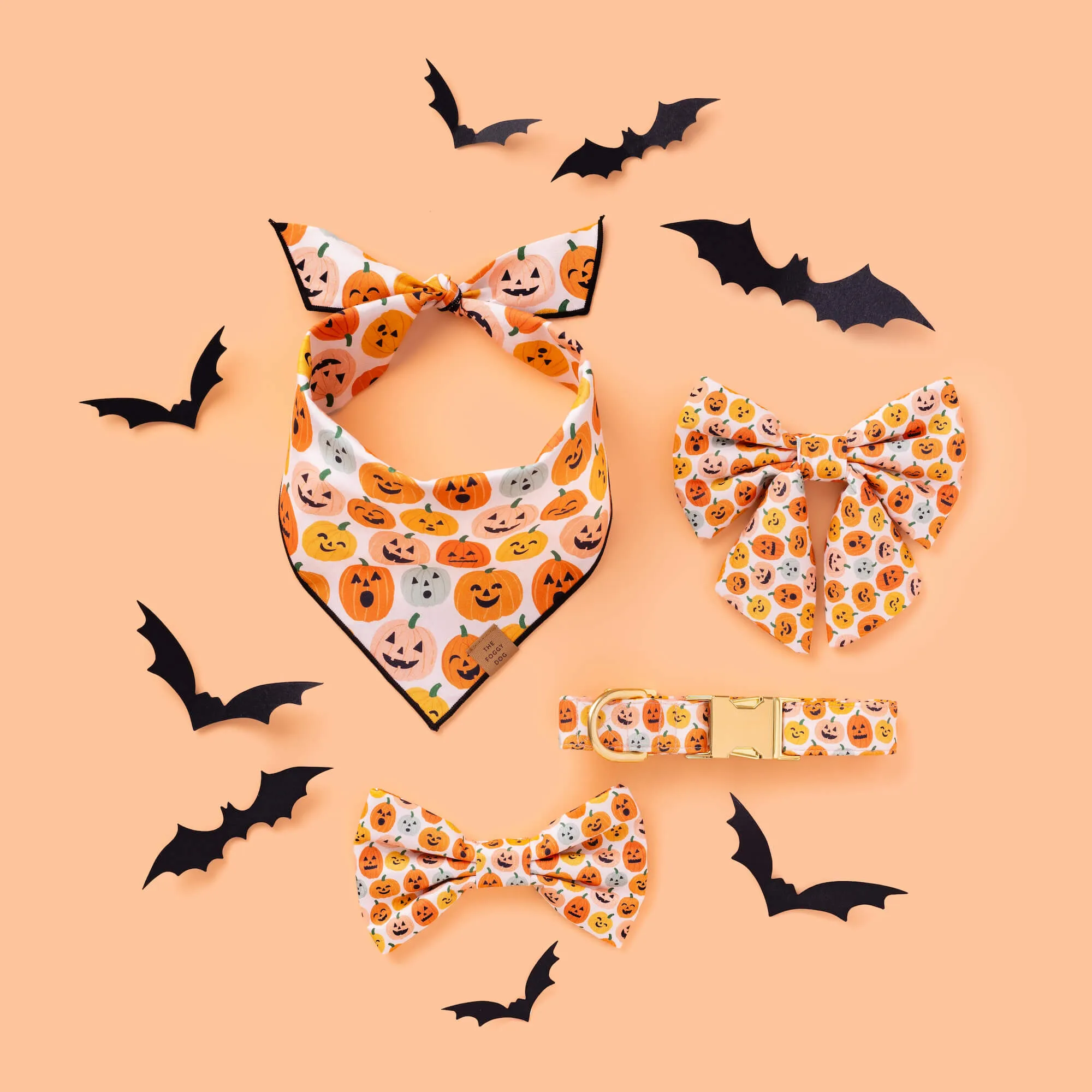 Jack-o’-Lanterns Bow Tie Collar