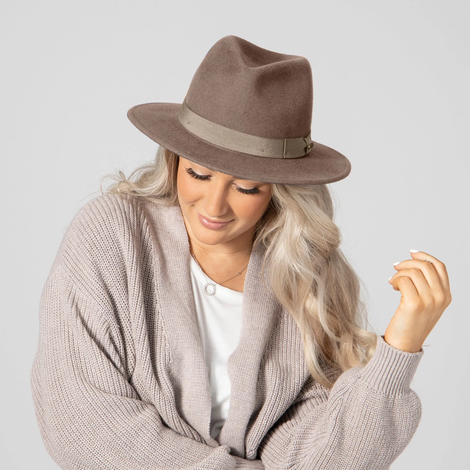 Myra - Women's Fedora With Bow