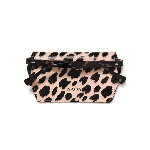 Naoa Slimline Glasses Case in Leopard