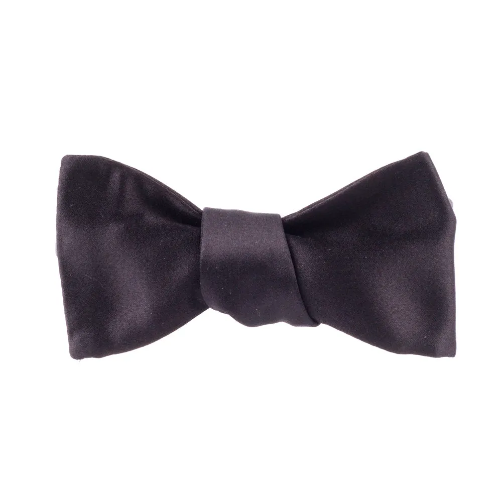 Sovereign Grade Jumbo Satin Butterfly Bow Tie, 7.5 cm