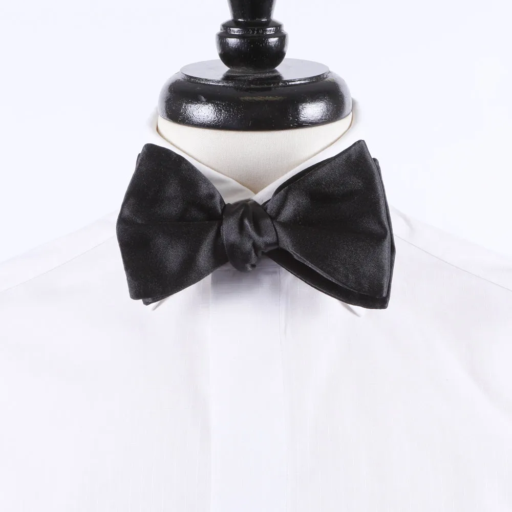 Sovereign Grade Jumbo Satin Butterfly Bow Tie, 7.5 cm